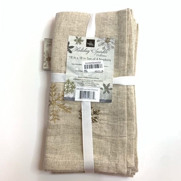 Homewear Linens Snowflake Glamour Beaded Napkins - Picture 3 of 5